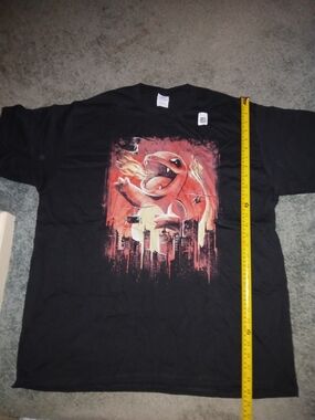 Black Graphic Men’s T-Shirt Charmander Print